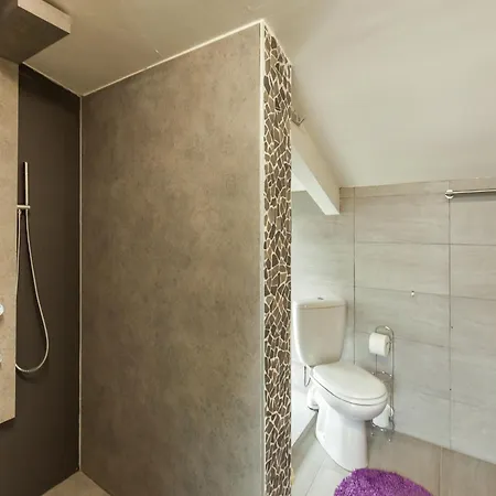 Villa Beachside W Sauna, Cleaning Included